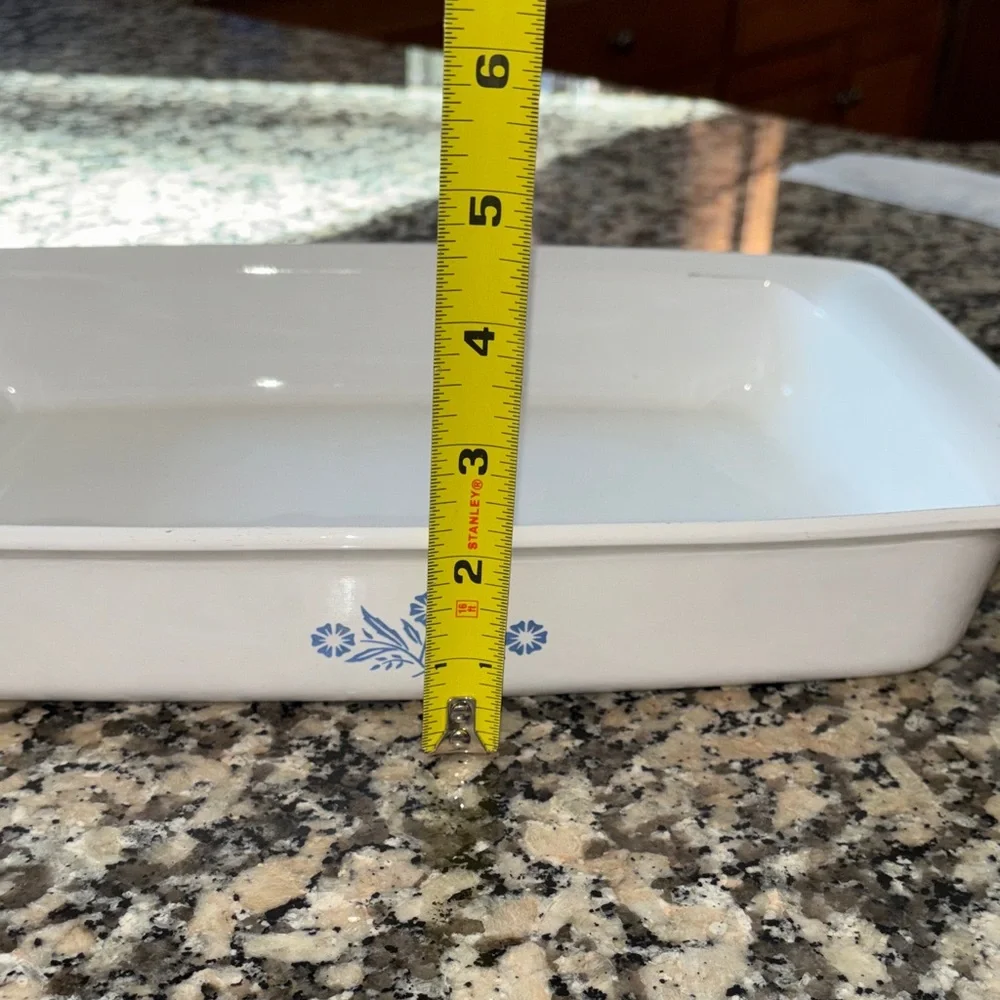 Vintage Corningware P-332 Blue Coneflower White 2 3/4 QT Baking Dish